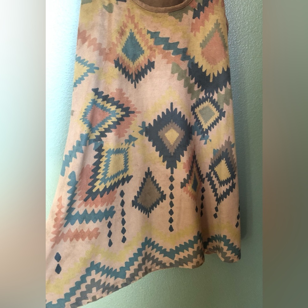 Foreign Exchange Racerback Tank Aztec Print - Picture 5 of 8